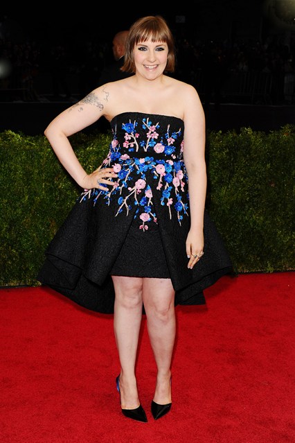 lena-dunham-vogue-6may14-pa_b_426x639